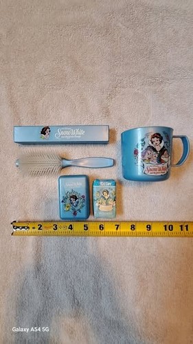 Vintage snow white new old - vintage,