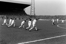 Leeds United Trainer Les