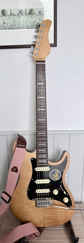 Sire larry carlton new - carlton,