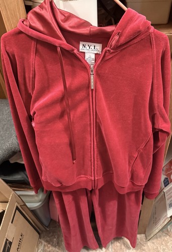 Nyl new york laundry velvet - nyl,