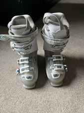 Head Adapt Edge 90 Women's Ski