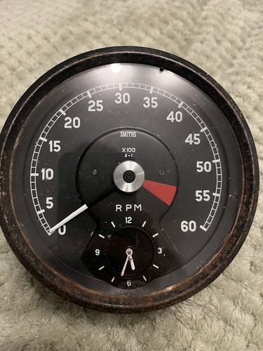 Jaguar smiths rev counter - -,