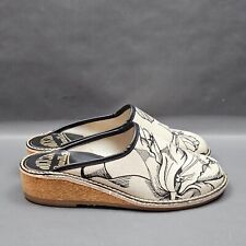 Docksta Gunilla Mules Womens Size 6.5 Tan Canvas Butterfly Floral Slippers