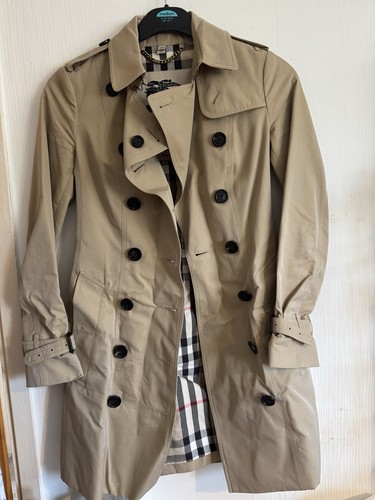 Burberry sandringham trench - burberry,