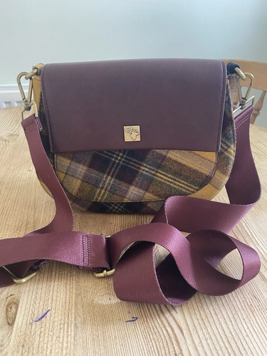 House tweed tartan - house,