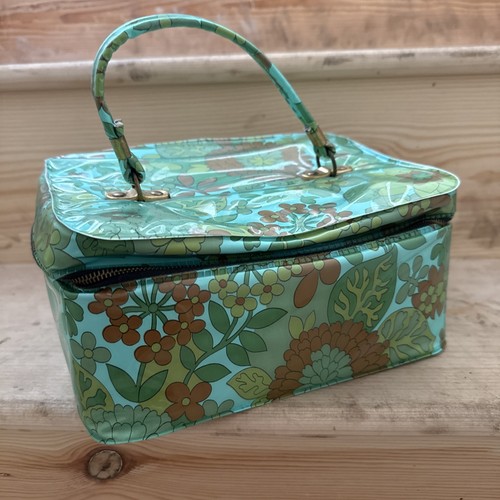 Original vintage 1970s - , makeup