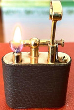 Working Dunhill Oil lighter
