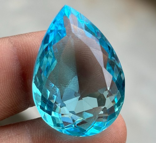 Aquamarine pear cut - 90, ct