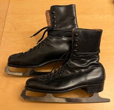 BLACK LEATHER SKATES - Size UK
