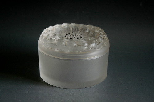 Lalique dahlia glass - dahlia,