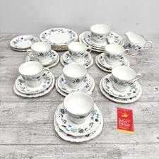Colclough Linden Floral Pattern Bone China Tea Set INCOMPLETE    KB3A