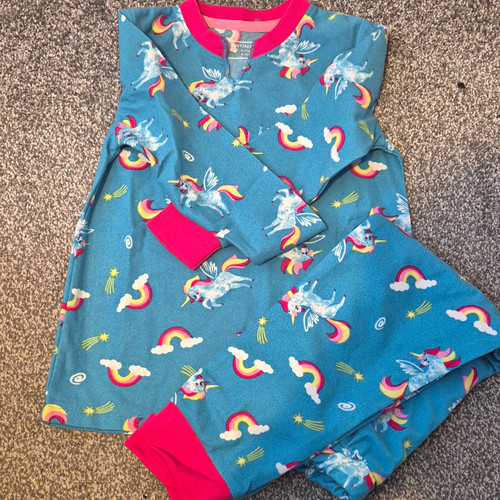 The essentials wardrobe girls - the,