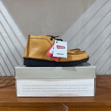 UK 9 Clarks OBERON BOOT EURO 43 WHEAT NUBUCK New & Box RARE