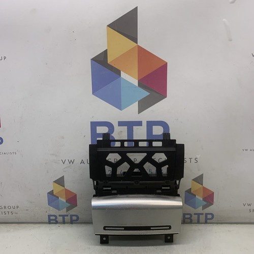 Audi 8p centre - 08-12,