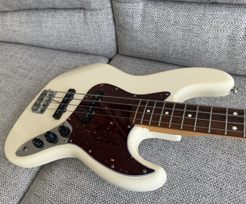 1984 vintage fender jazz - 1984-87,