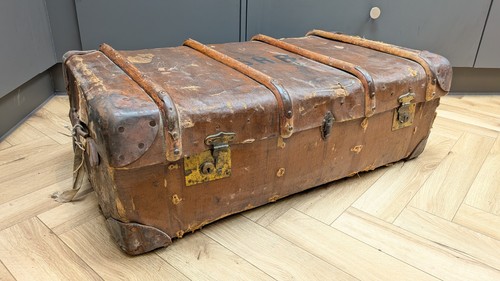 Lovely antique wooden metal - antique, wooden,
