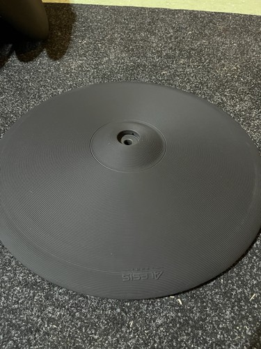 Alesis strata prime - strata, 16"