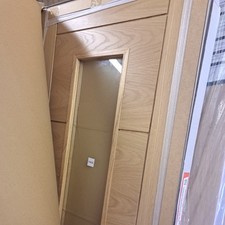 Howdens Prefinished Linear Oak Glazed 2ft 9" Door DIE9470