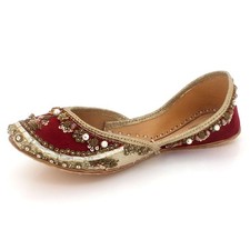 Women Embroidered Punjabi