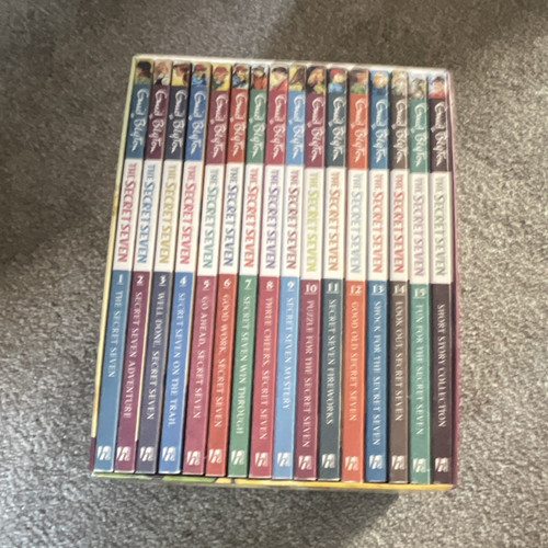 Enid blyton secret seven - blyton,