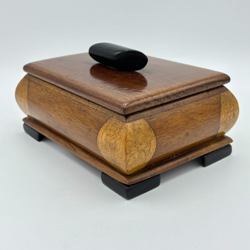 Art deco contrasting wood - art,