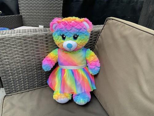Build bear rainbow - a,