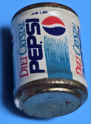 Diet crystal pepsi cola - 1⅜",