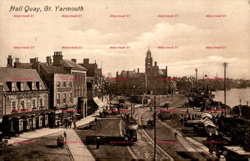 Hall quay yarmouth - hall, gt