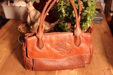 Yoshi Vintage Style brown leather Handbag