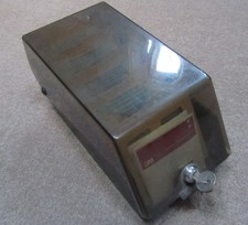 3.5" Inch 50 x  Disc Floppy Disk Storage Box/Container & Key + 20 Discs