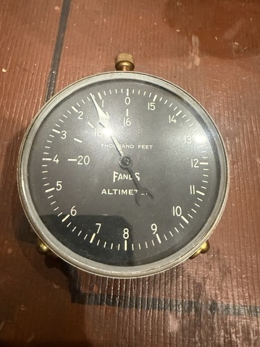 French barometric altimeter