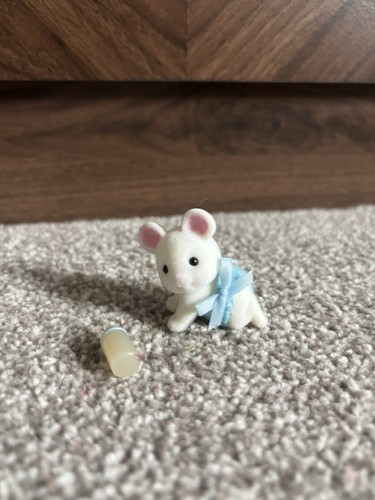 Sylvanian families white mouse - families,