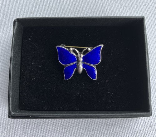 Blue enamel butterfly brooch - blue,