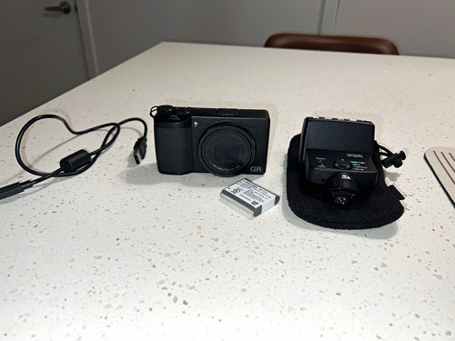 Ricoh iii pentax - ricoh,