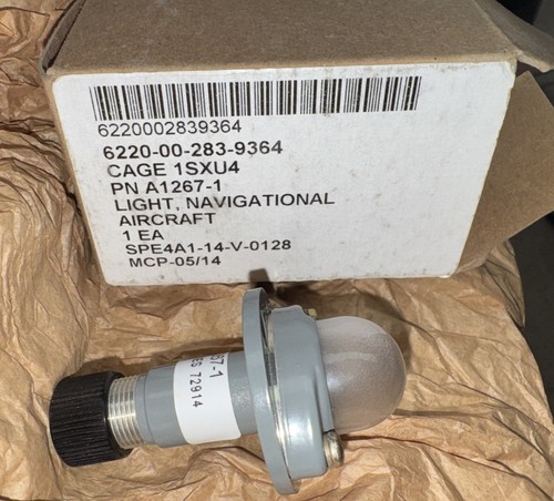 Aircraft navigation light - aircraft,