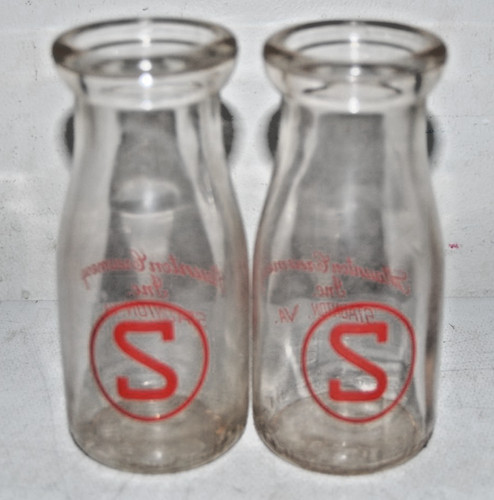 Vintage pair staunton creamery - vintage,