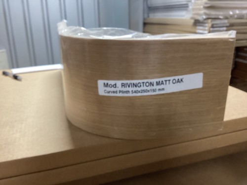 Oak curved plinth 540 250 - 250, x