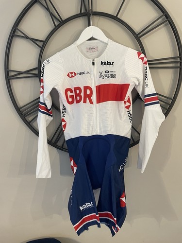 Cycling athlete issued - gb,