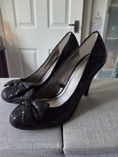 Size 6 Black Bow Sequin High