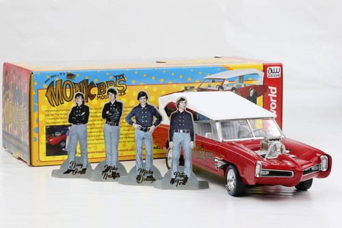 New auto world - new, 1:18