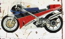 Honda VFR750R 1988 Aged
