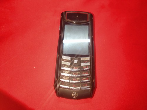 Vertu ferrari phone - ferrari,