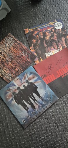 Bon jovi signed bundle - bon,