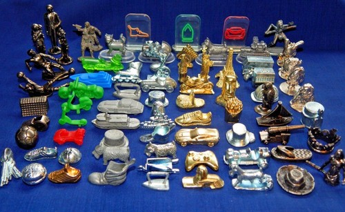 Monopoly pieces tokens gold - tokens,