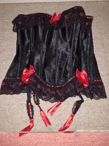 Gorgeous black red boned - black,