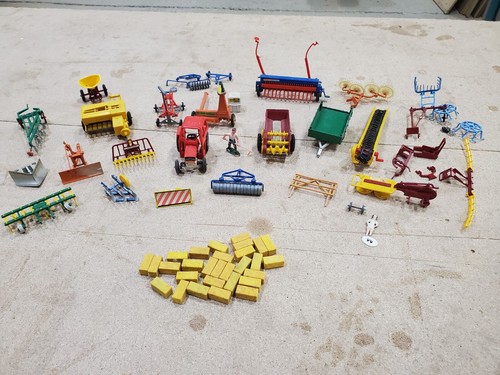 Vintage old britains - old,