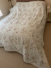 Sanderson Orchid Duck Egg Kingsize Quilted Bedspread