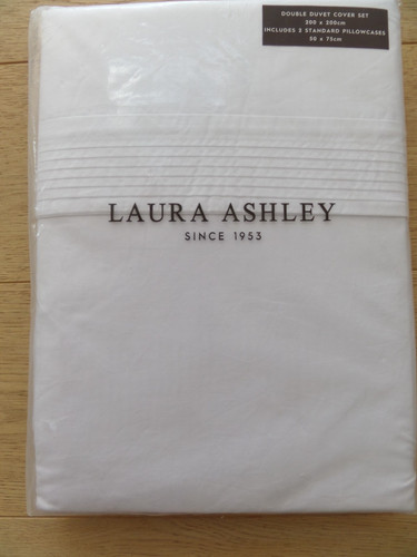 Laura ashley maeve white duvet - laura,
