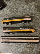 Hornby OO Gauge Intercity 125 Train Set with Carriage