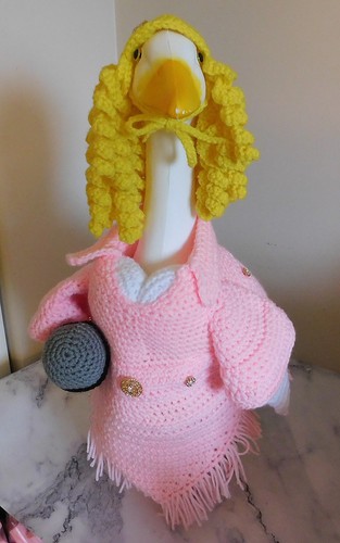 Porch goose outfit country - goose,